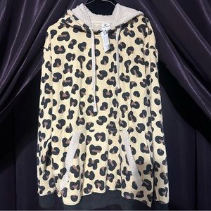 New Like Love leopard hoodie Sz L